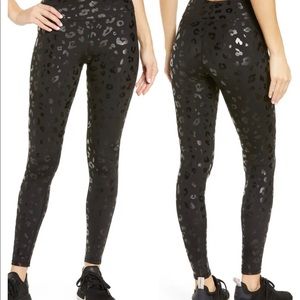 Kyodan Black Cheetah Print Leggings Size Small NWT